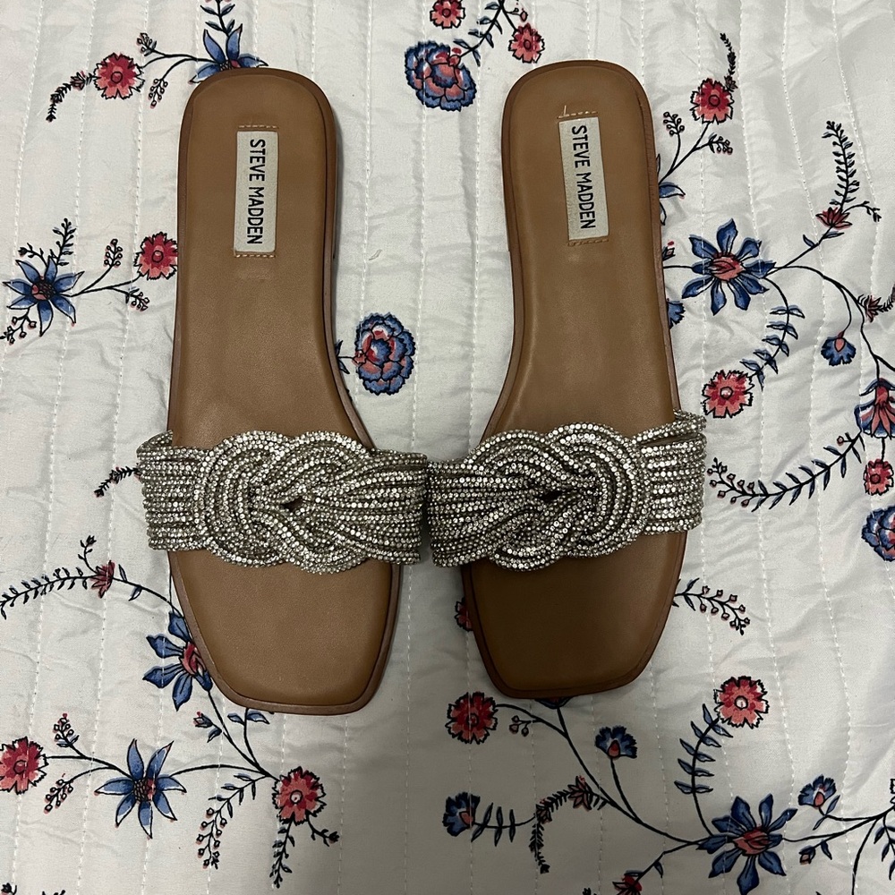 Steve Madden rhinestoned flats